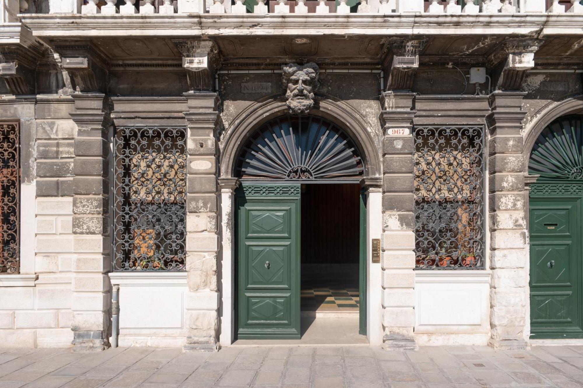 Rousseau'S Apartment ヴェネツィア エクステリア 写真